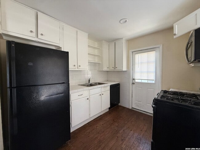 Photo - 258 Cliffwood Dr