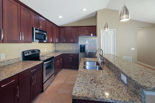 Photo - 12476 Shimmering Oak Cir