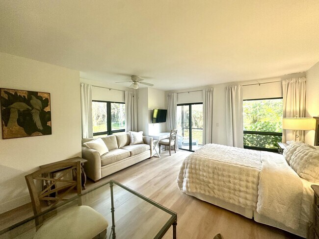 Building Photo - 13334 Polo Club Rd Unit 236