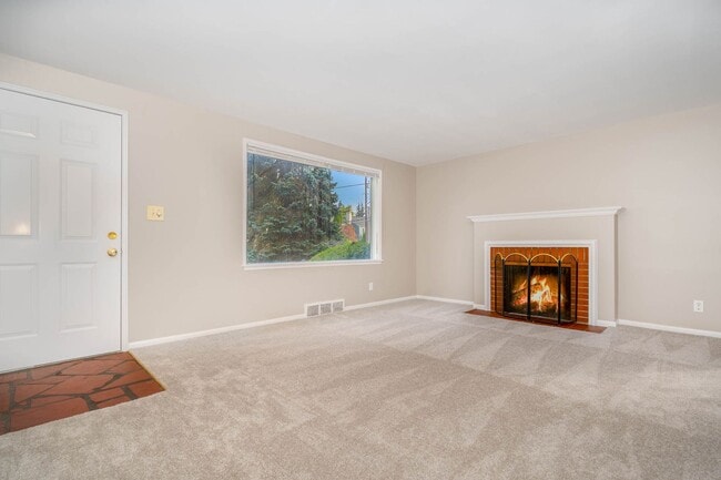 Photo - 2Bd/1Ba Seattle House