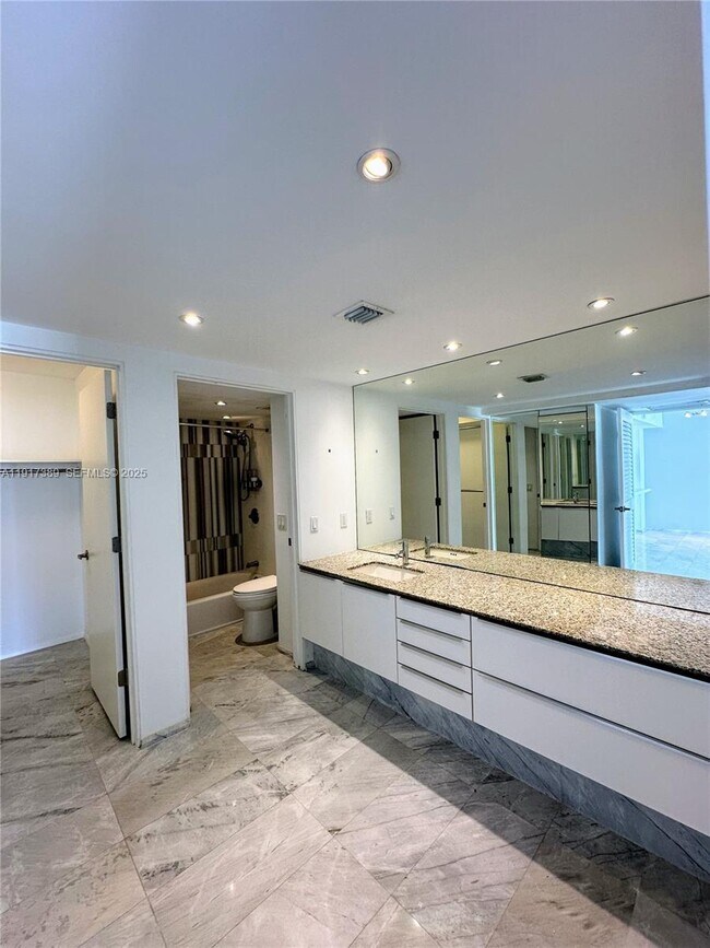 Photo - 2350 NE 135th St Unit 1501