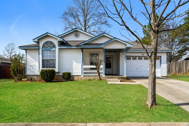 Lovely 3 Bedroom Home in Madison - Lovely 3 Bedroom Home in Madison