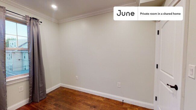 Photo - Room in Shared 5 bed/1.5 bath home Unidad D