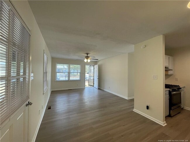 Photo - 718 Dwain Dr