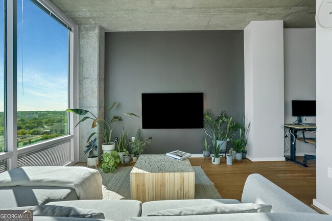 Photo - 923 Peachtree St NE Unit 1433