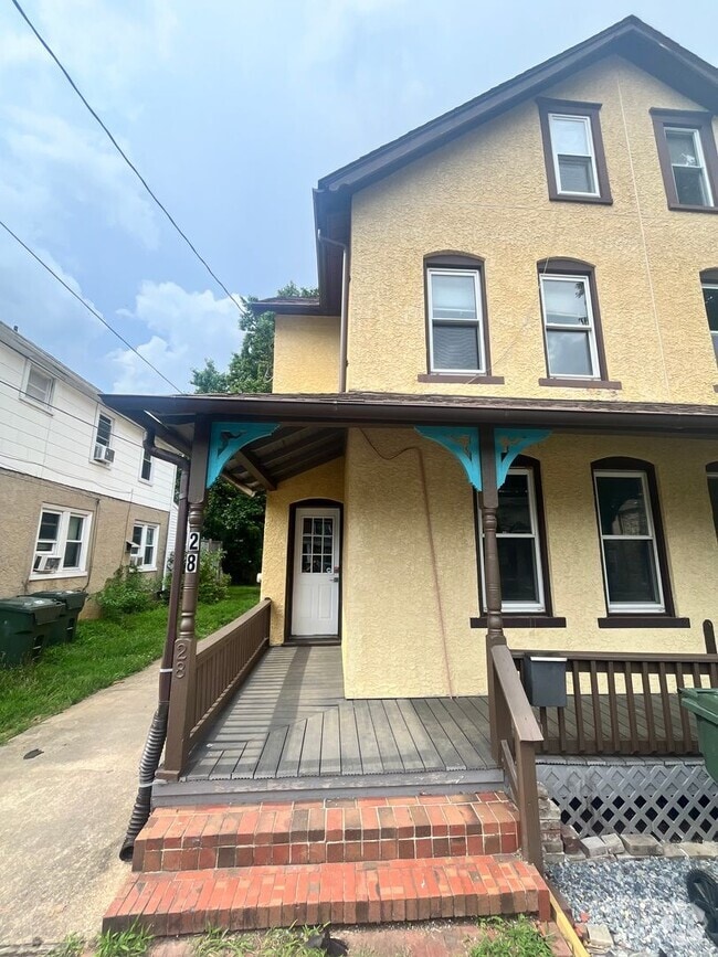 Building Photo - 28 Prospect Ave Rental