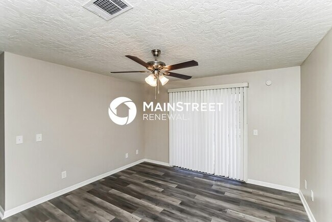 Photo - 3 Bedroom Pet-Friendly Home in Palm Bay, F...