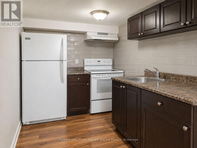 Photo - 373 Strathmore Blvd