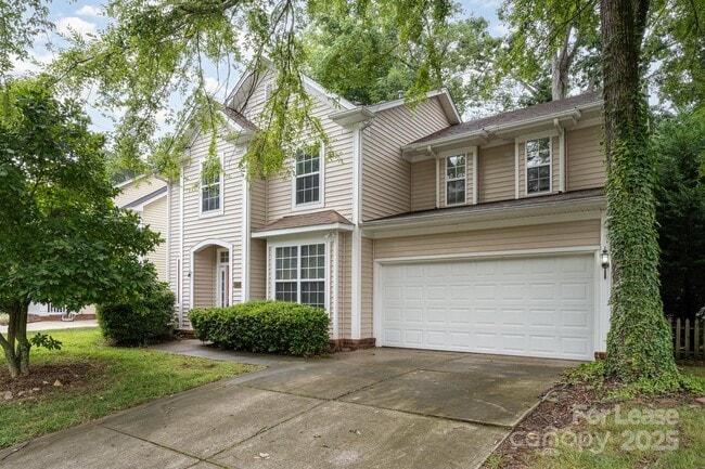 Photo - 6721 Charter Hills Rd House