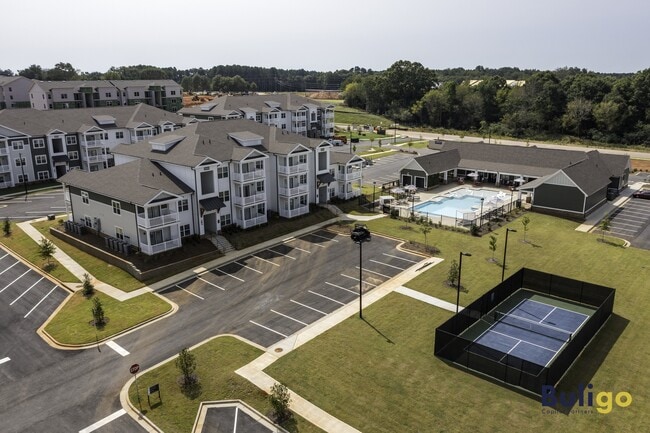 Photo - Classic City Flats | Luxury Apartments