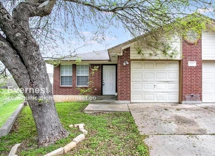 Photo - 202 Tamara Dr House