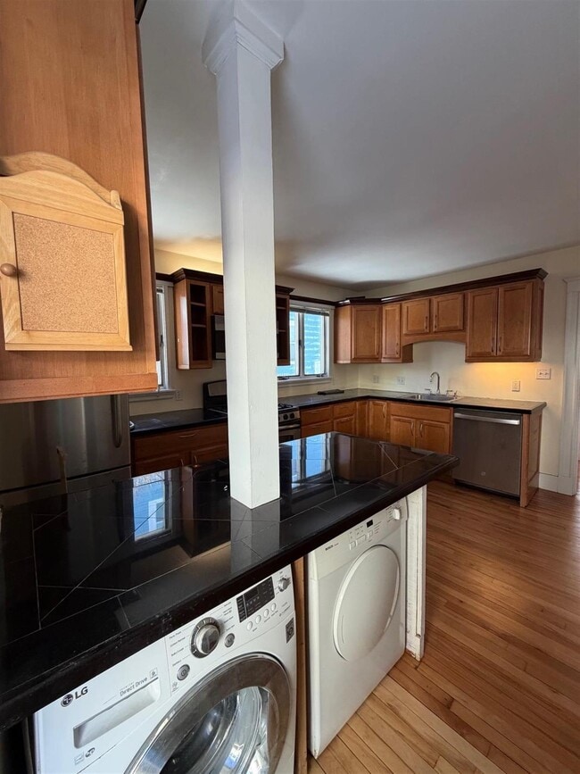 Photo - 67 Fairfax St Unit 1