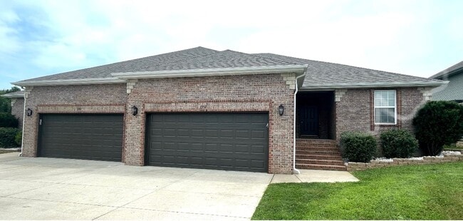 Building Photo - Kirkwood Unit 1350Kirk