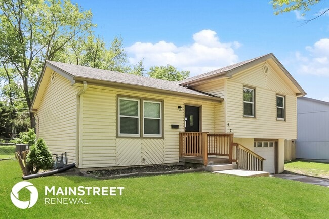 Building Photo - 921 Colbern Dr