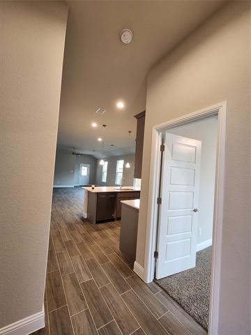 Photo - 2301 Blackcap St