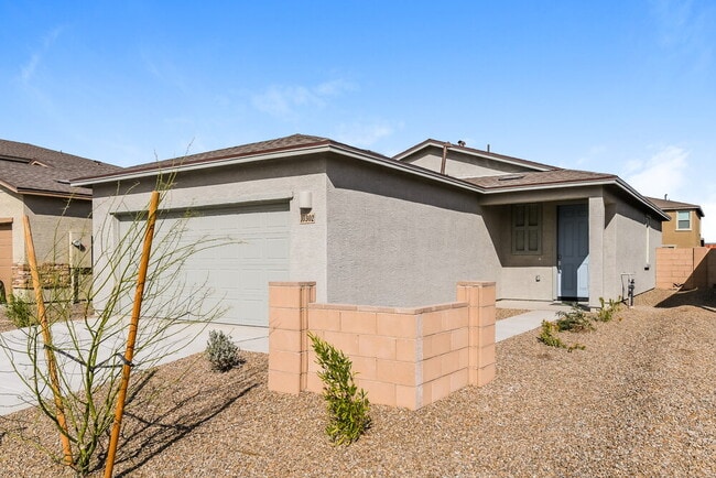 Photo - 10302 W Sumullen St