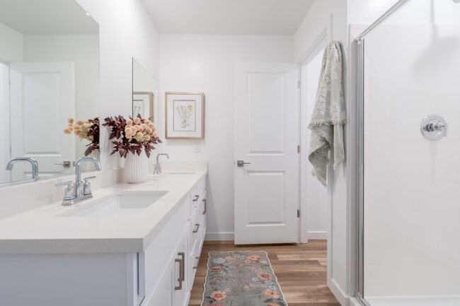 Photo - Villas at 91st