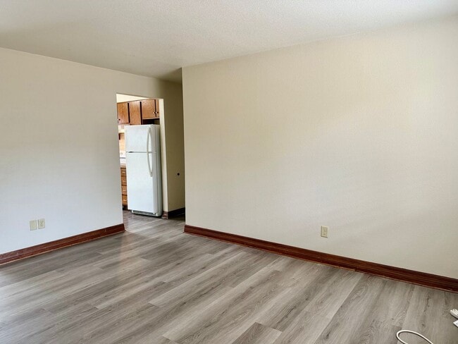 Photo - 1628 Azalea Dr Unit 1628 Azalea Drive #4- 215-4