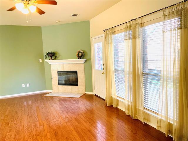 Photo - 11553 Yoakum Dr
