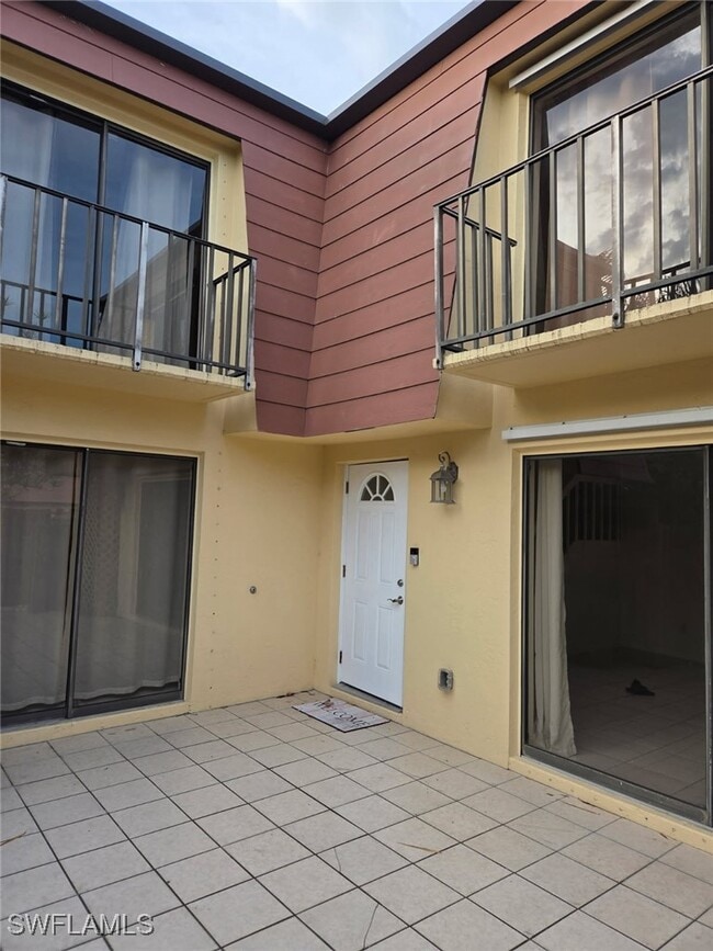 Building Photo - 12356 Woodrose Ct Unit 4