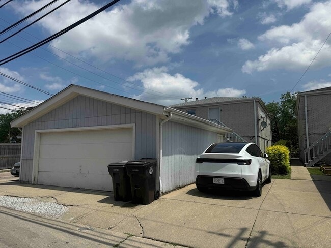 Photo - 8344 Bennett Ave