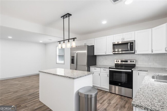 Photo - 2178 Penelope St NW