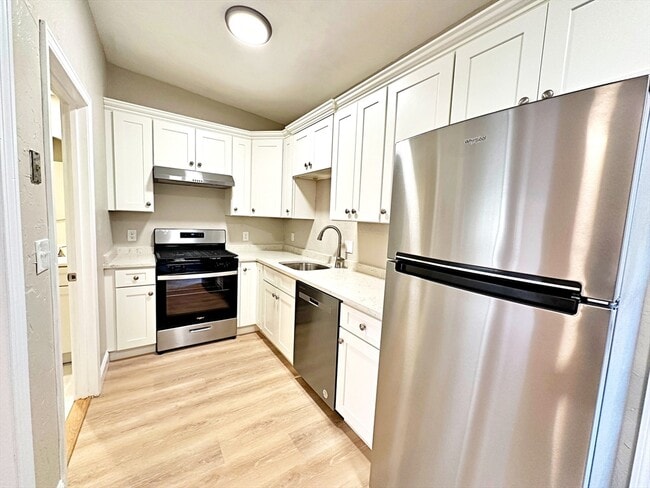 Photo - 89 Cottage St Unit 3