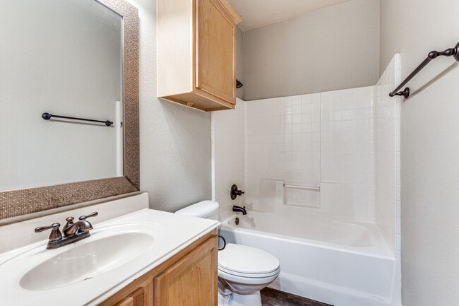 Building Photo - 2702 Merida Ave Rental