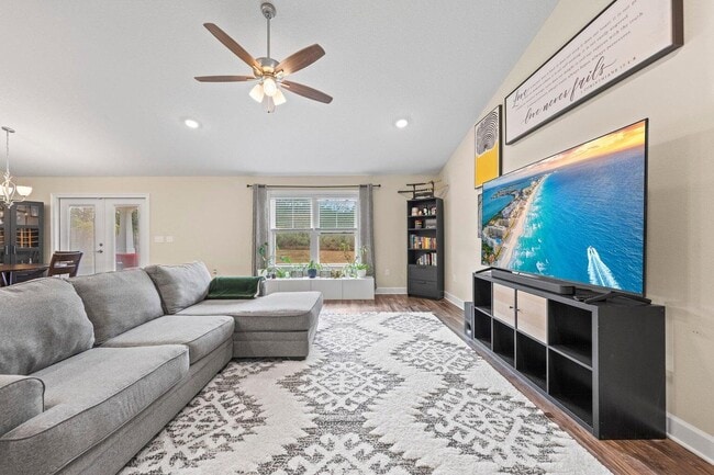 Photo - 2784 Keats Dr