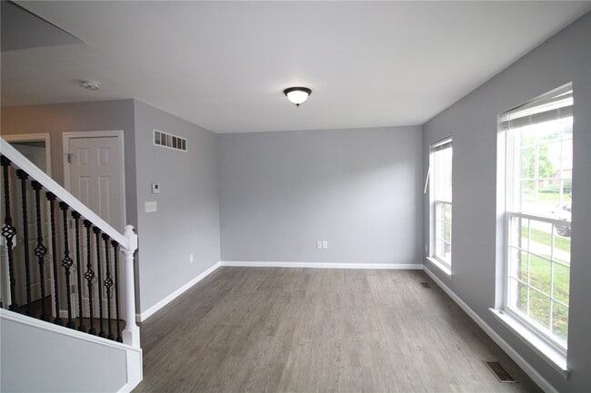Photo - 440 Wild Oak Dr