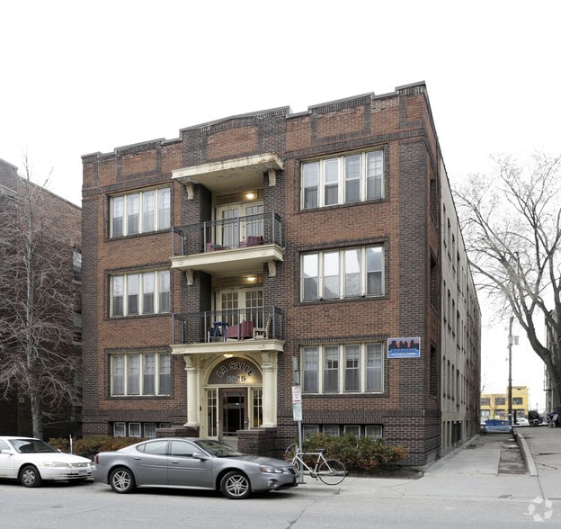 Building Photo