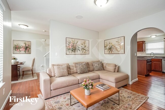 Photo - 21 Hawthorne Dr