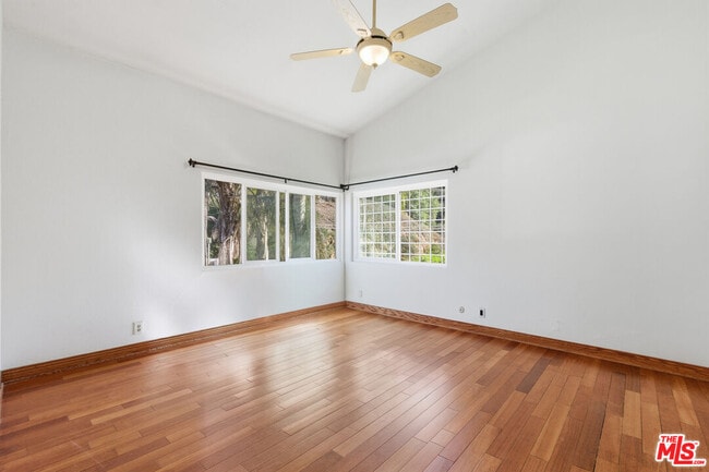 Photo - 4345 Canoga Ave