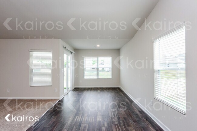 Photo - 1107 Mission Grass Road