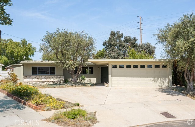 Building Photo - 6305 W 78th St Rental