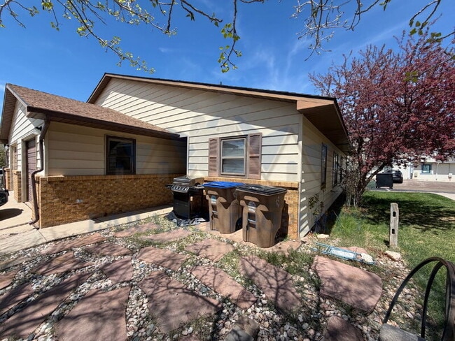 Photo - 1905 Alsop Ln