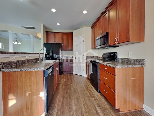 Photo - 35 Summer Hill Ct