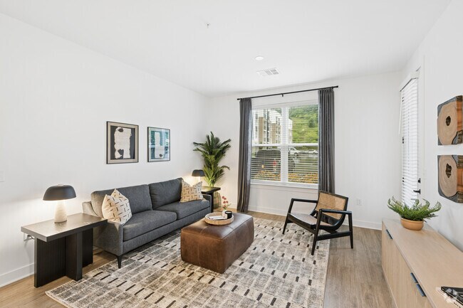 Landing 1BR, 1BA - 725SF - Living Room - Nox