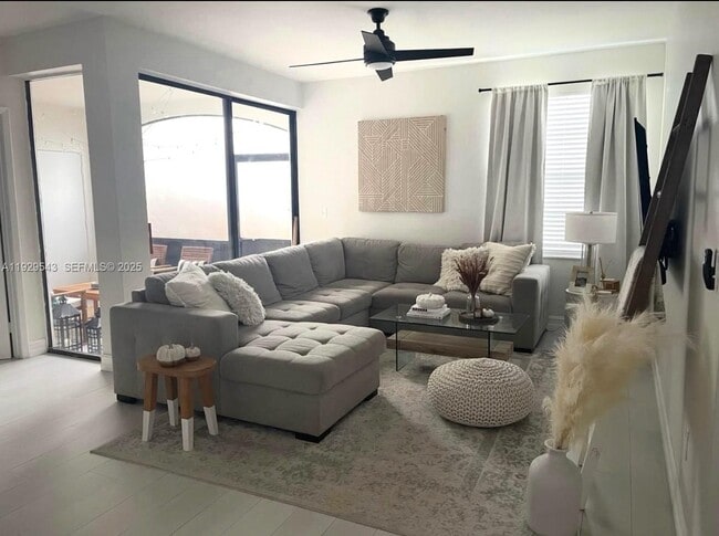 Photo - 11864 NW 11th St Unit 11864