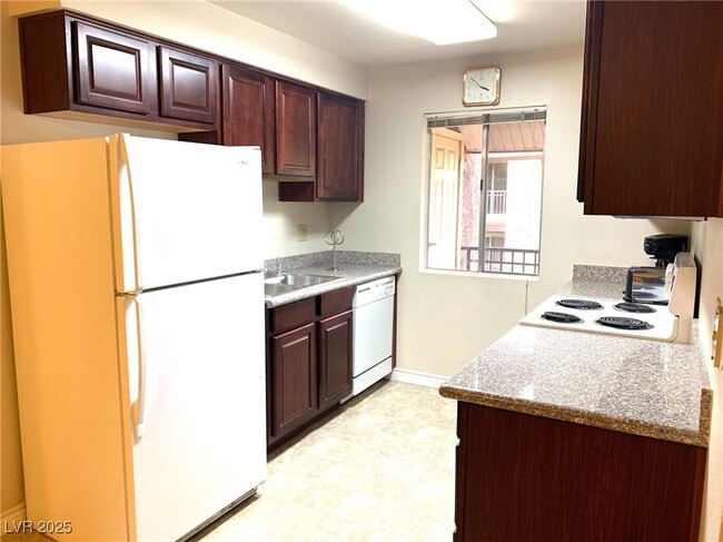 Photo - 5081 River Glen Dr Unit 120