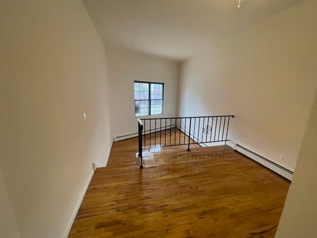 Photo - 171 Old Bergen Rd Unit 1L