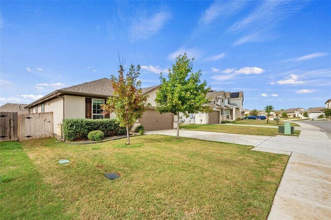 Photo - 116 Birkshire Dr