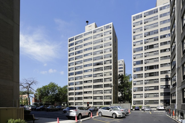Algonquin Apartments