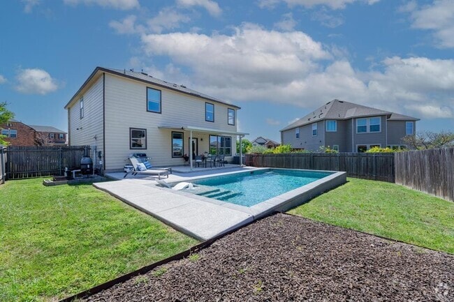 Building Photo - 5812 Pescia St Rental