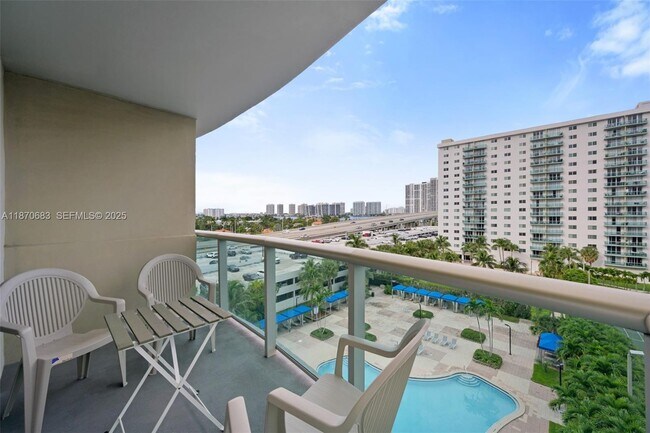 Photo - 19370 Collins Ave Unit 708