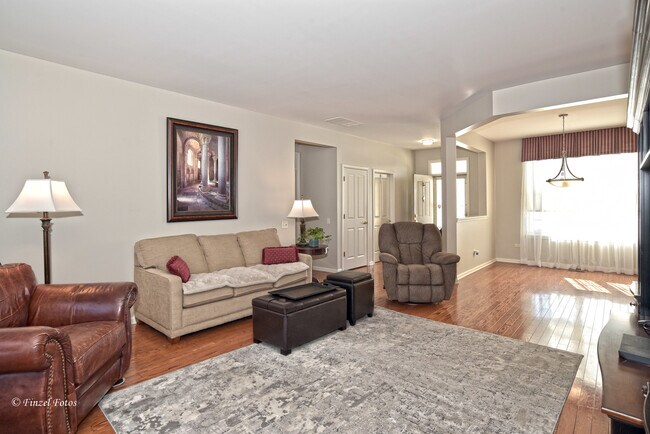 Photo - 13060 Drendel Rd