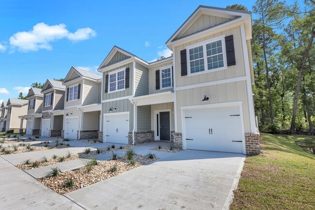 Photo - 105 Sherwood Ct