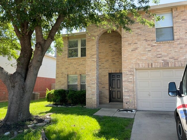 Building Photo - 8724 Hunters Creek Ct