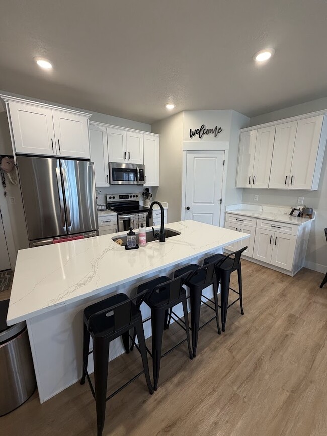 Photo - 1162 N 550 W