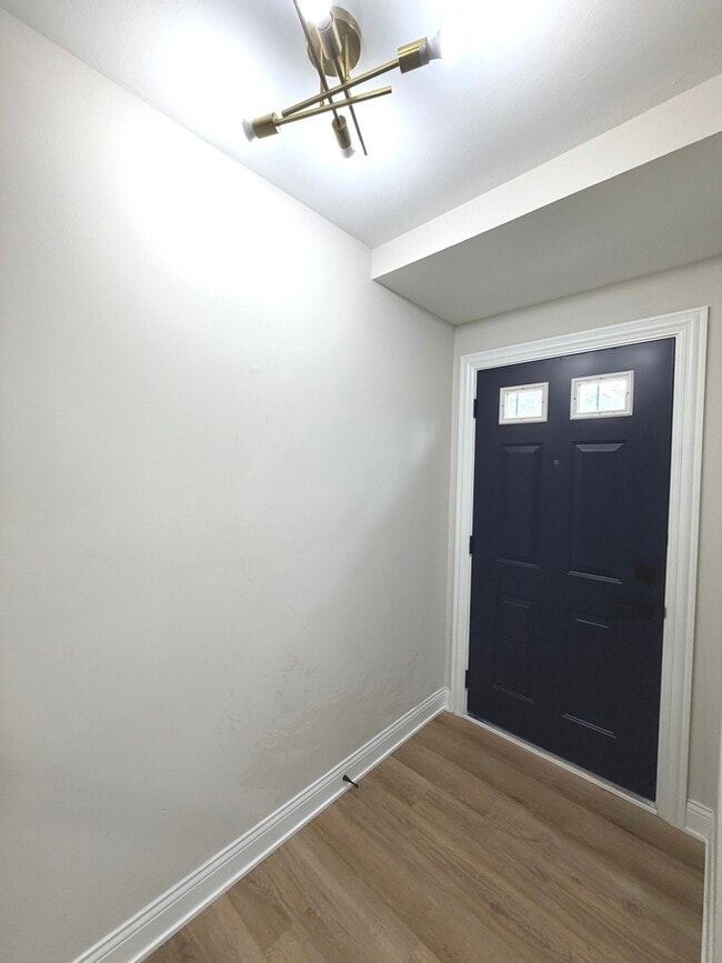 Photo - 430 Oak St
